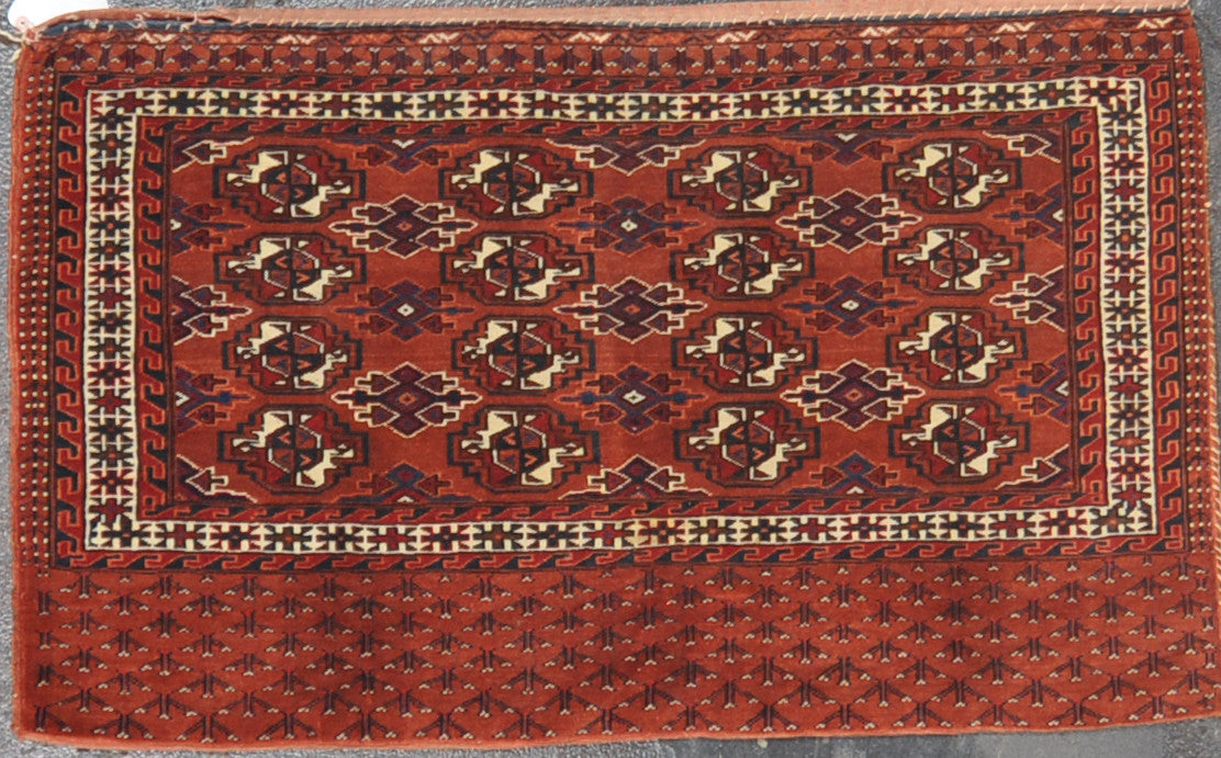 2.5x3.11 antique turkman wool #39506