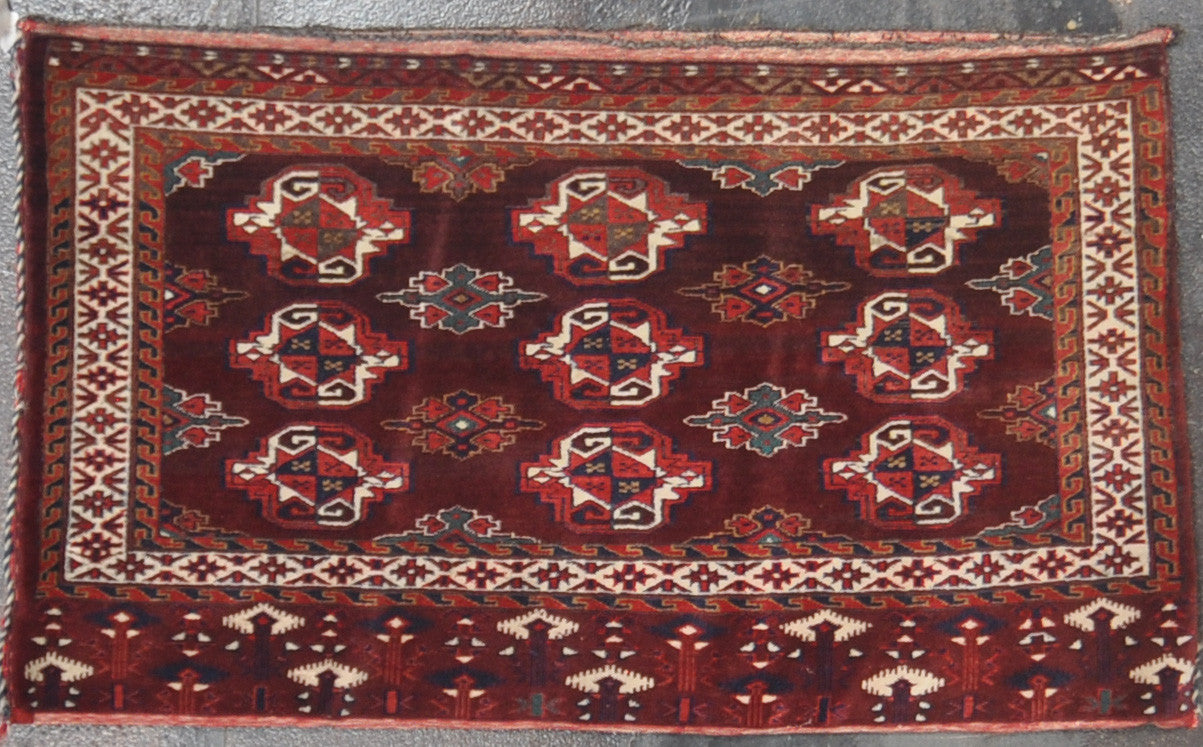 2.5x4.2  antique turkman wool #84079